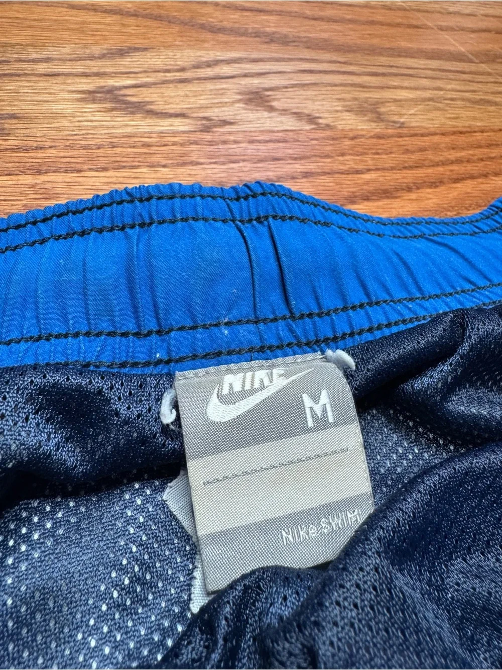 Vintage Nike Y2K Swim Shorts Men’s Medium Blue Vtg 2000s Swimming Trunks